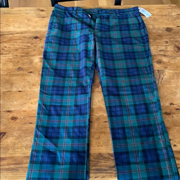 Vineyard Vines Other - Vineyard Vines Holiday Khakis